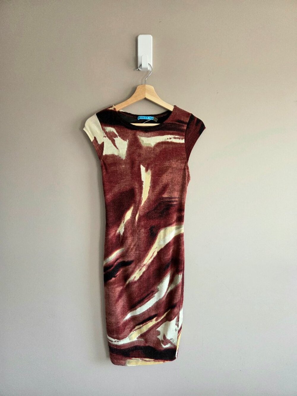 Alice + Olivia Mini Dress Abstract Brushstrokes Print with Open Back